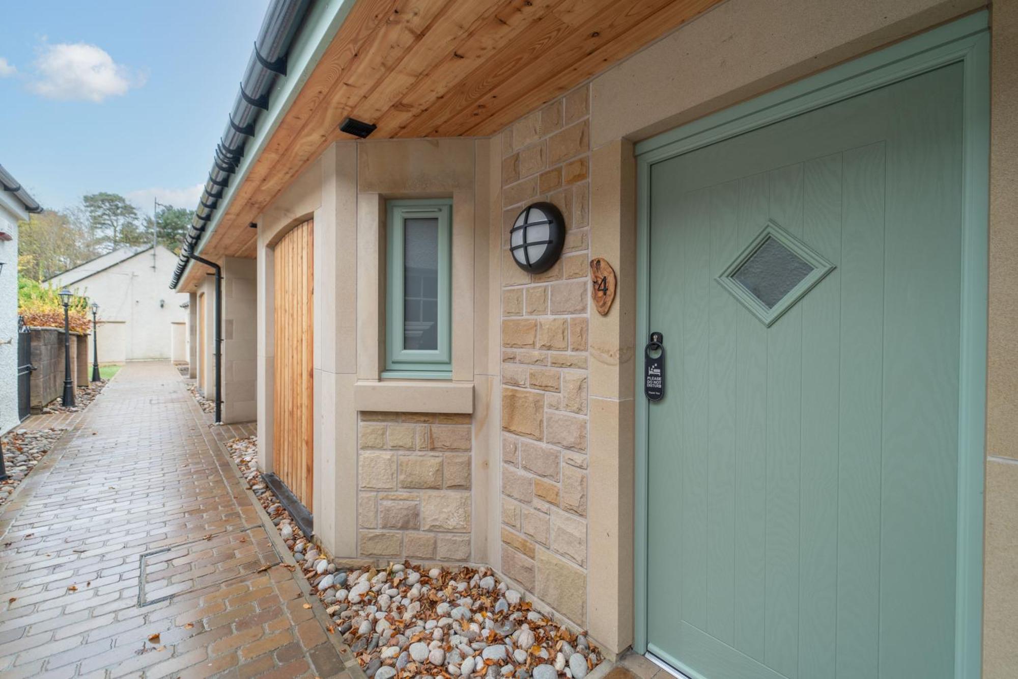 Bankton House Hotell Livingston Exteriör bild