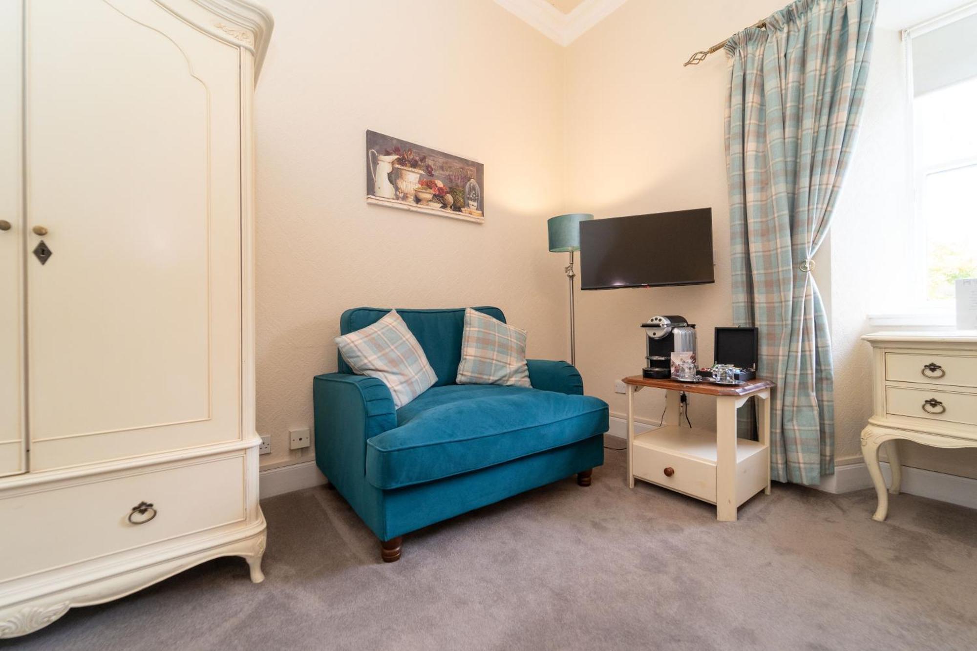 Bankton House Hotell Livingston Exteriör bild